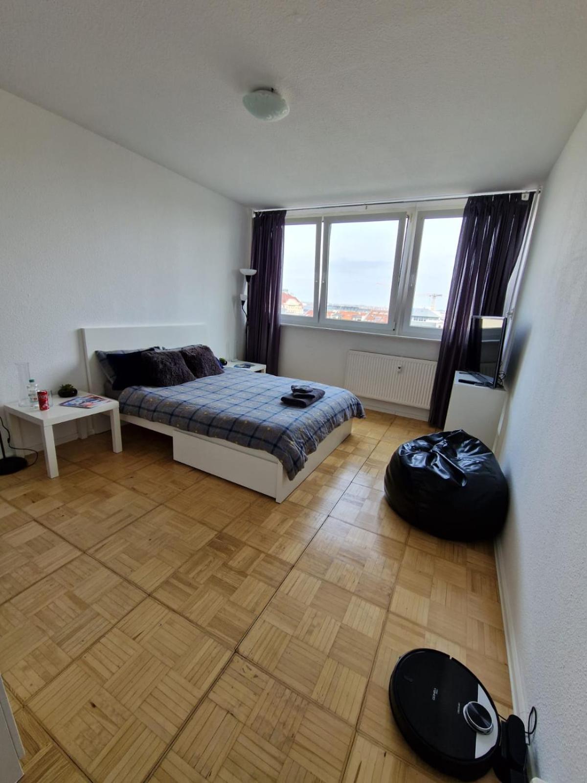 Zentrale Und Komfortable Wohnung Leipzig Exteriör bild