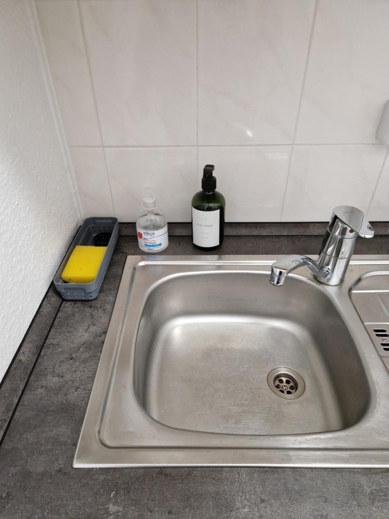 Zentrale Und Komfortable Wohnung Leipzig Exteriör bild